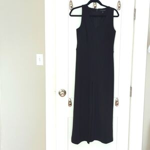 NWOT BR Factory V-neck Sleeveless Jumpsuit 4 Black